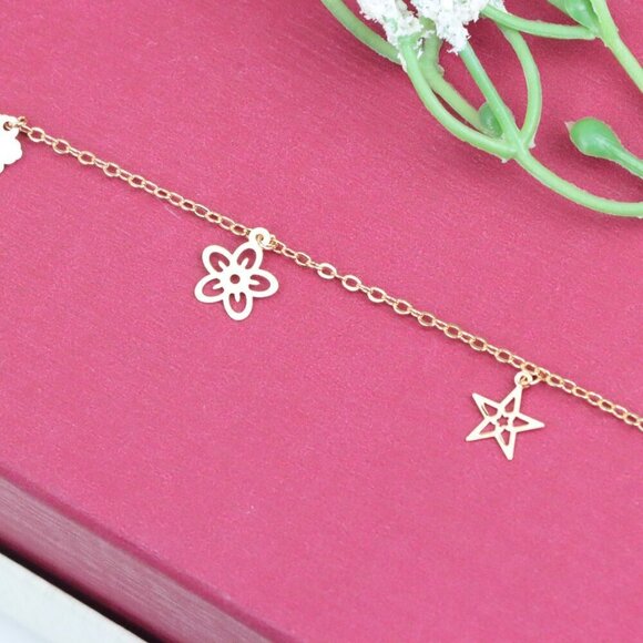 "Chic Rose Gold Bracelet with Star & Flower Charms, XPBL1162 - Picture 1 of 12